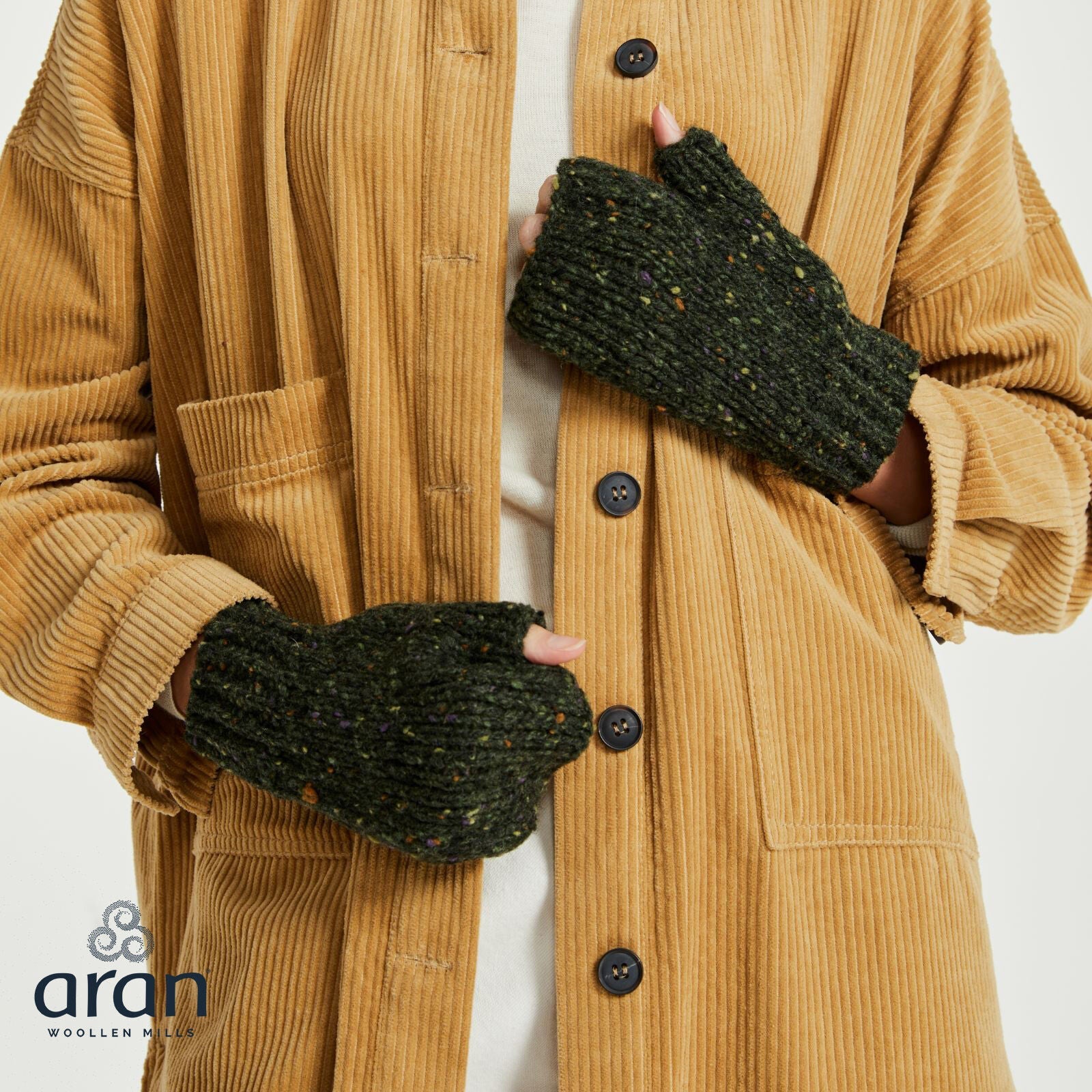 Ladies Nepped Wool Army Green Fingerless Mittens