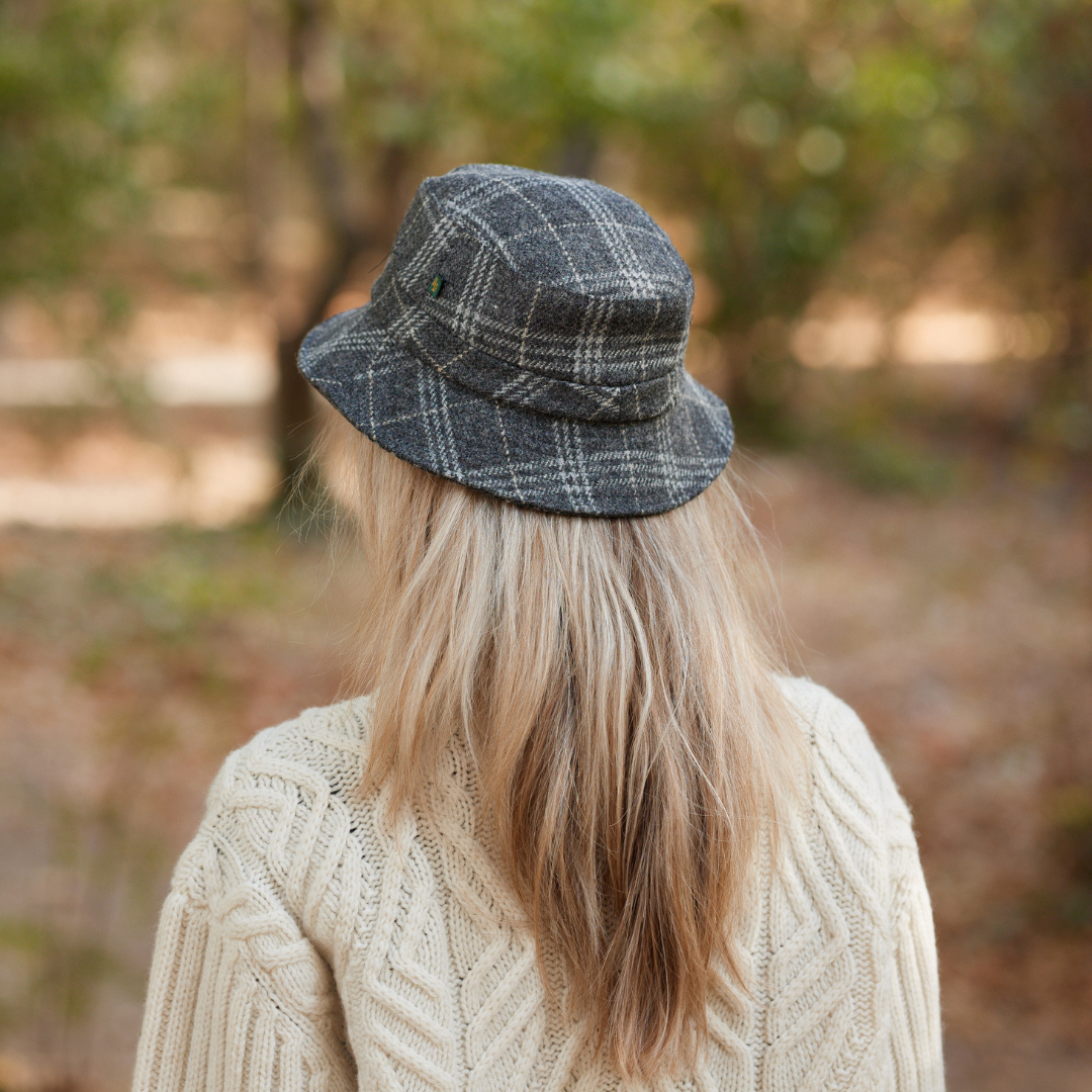 Ladies Tweed Grey Bucket Hat