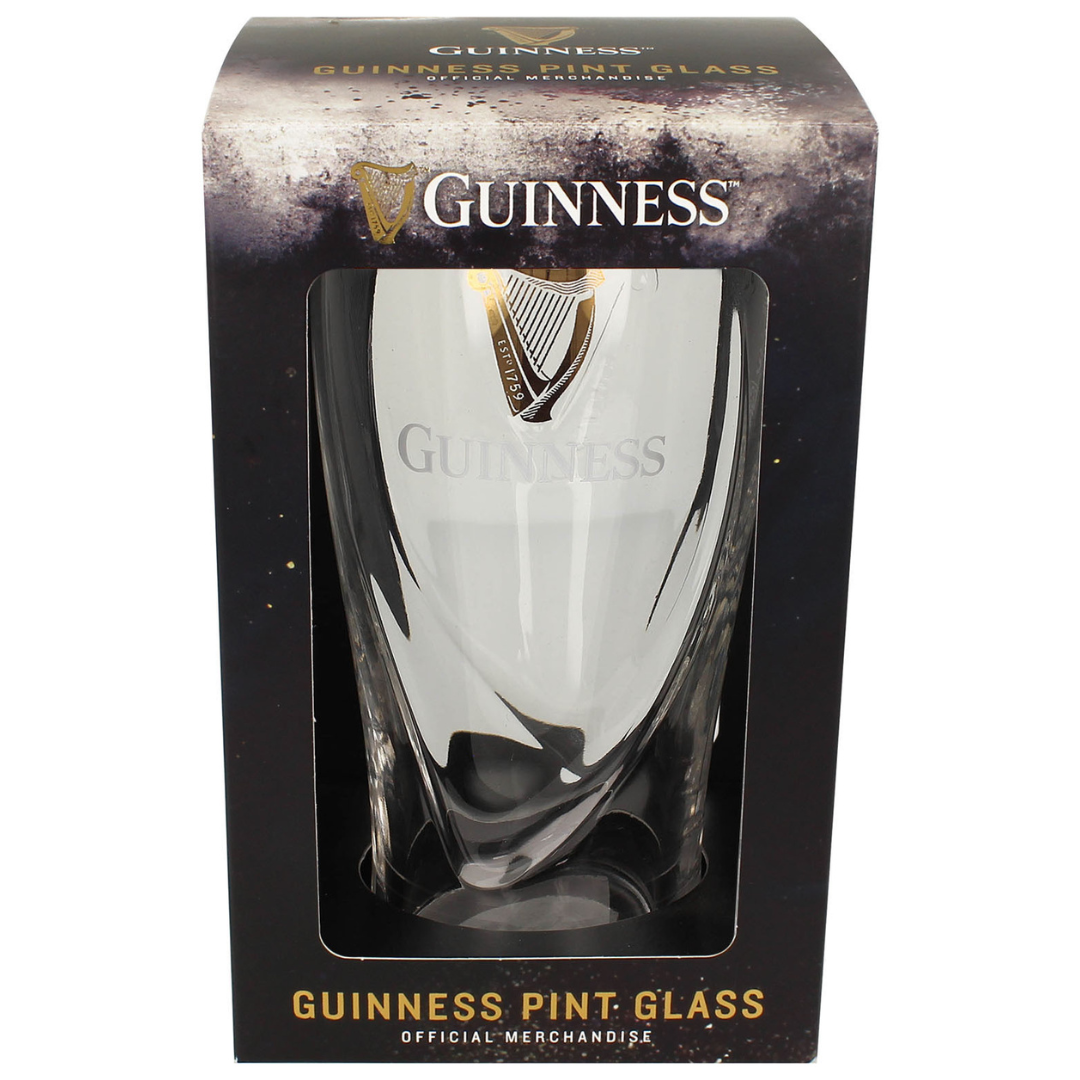 Guinness 540ml Pint Glass With Engraving & Gift Box