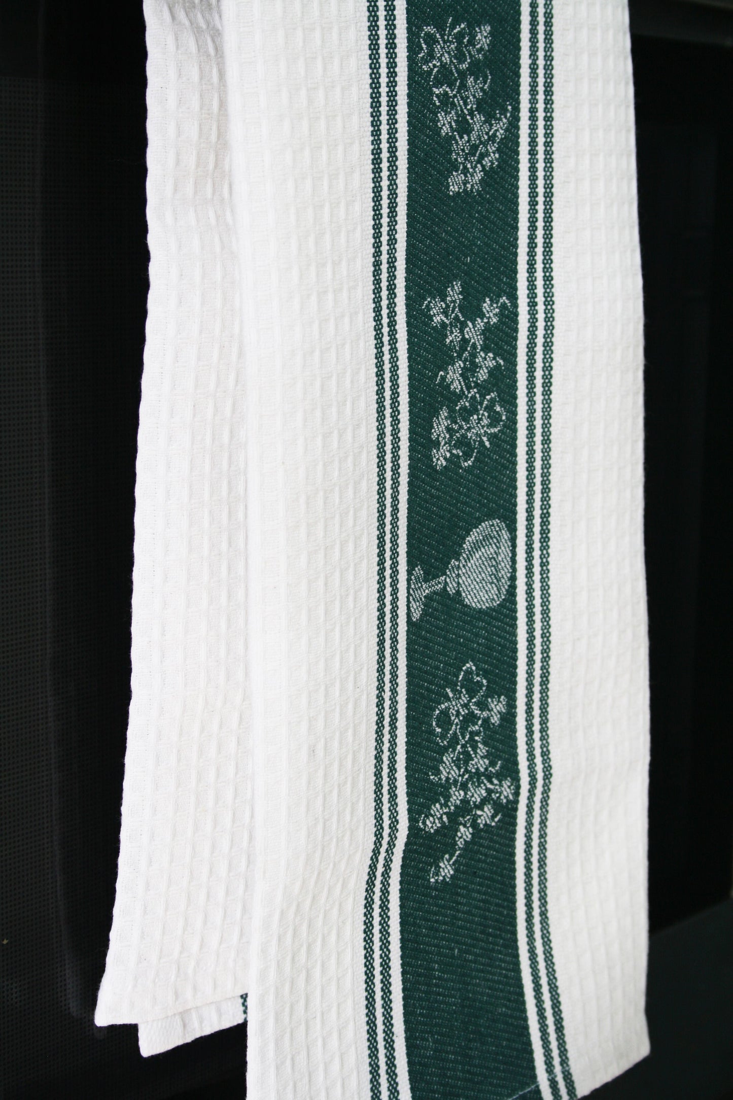 Shamrock Embroidered Waffle Tea Towel (2 Pack)