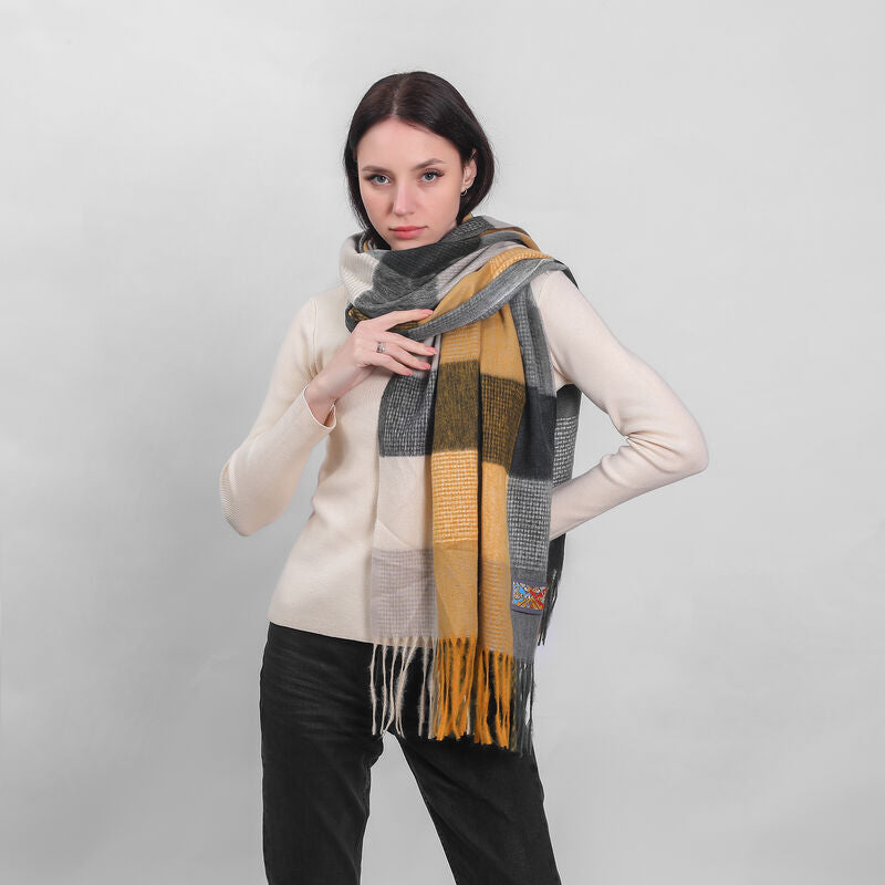 Patchwork Frailed End Scarf Grey