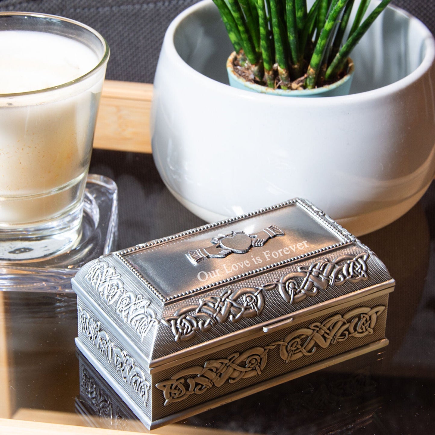Pewter Jewellery Box Claddagh Pattern Medium