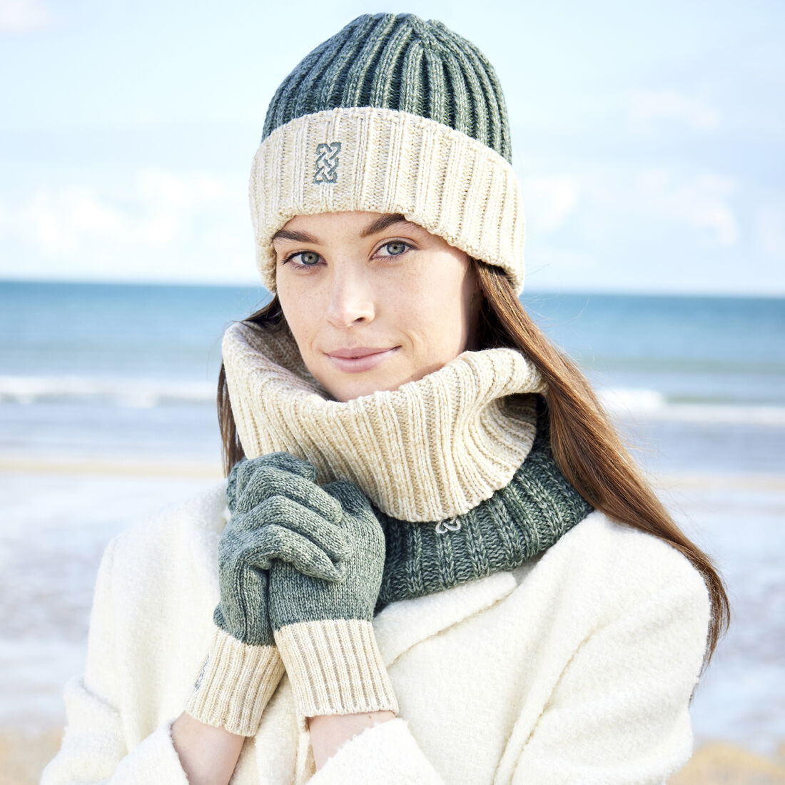 Sustainable Hat & Gloves Gift Set Melange & Cream