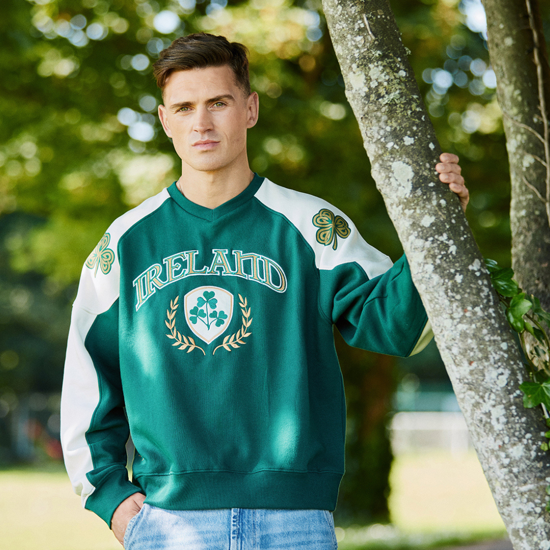 Unisex Ireland Crest V-Neck Green and Cream Sweatshirt