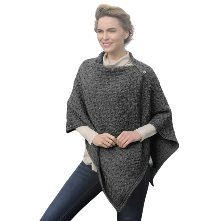 Aran Buttoned 3 Ways Cape