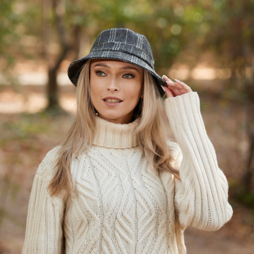 Ladies Tweed Grey Bucket Hat 