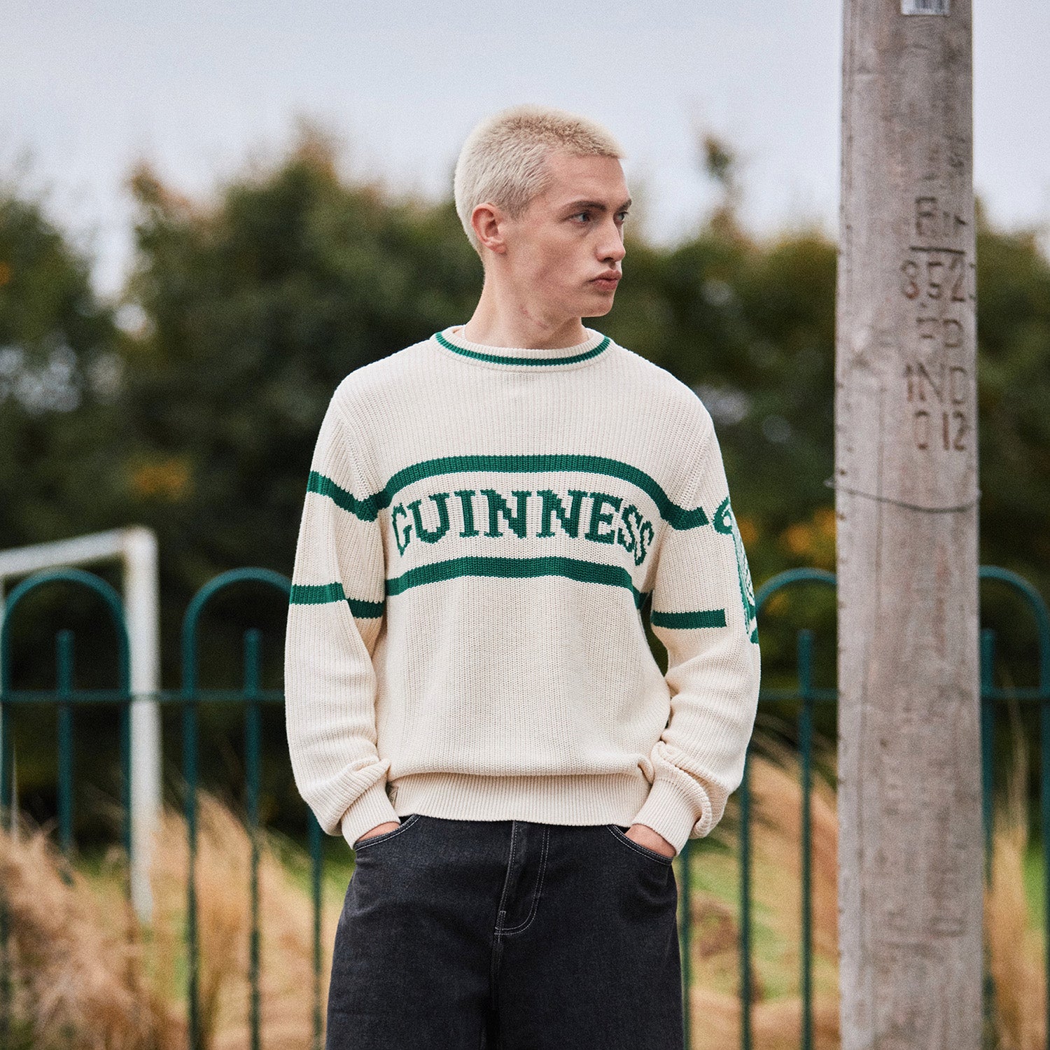 Guinness Crew Neck Harp Sleeve Knit Green Sweater 