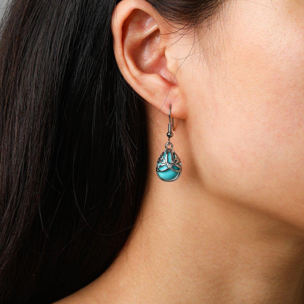 Teardrop Semi-precious Turquoise Stone Earrings 