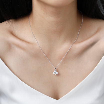 Silver Plated Shamrock Design Green Stone Pendant