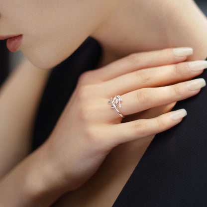 Newbridge Silverware Leaf Ring With Clear Stones