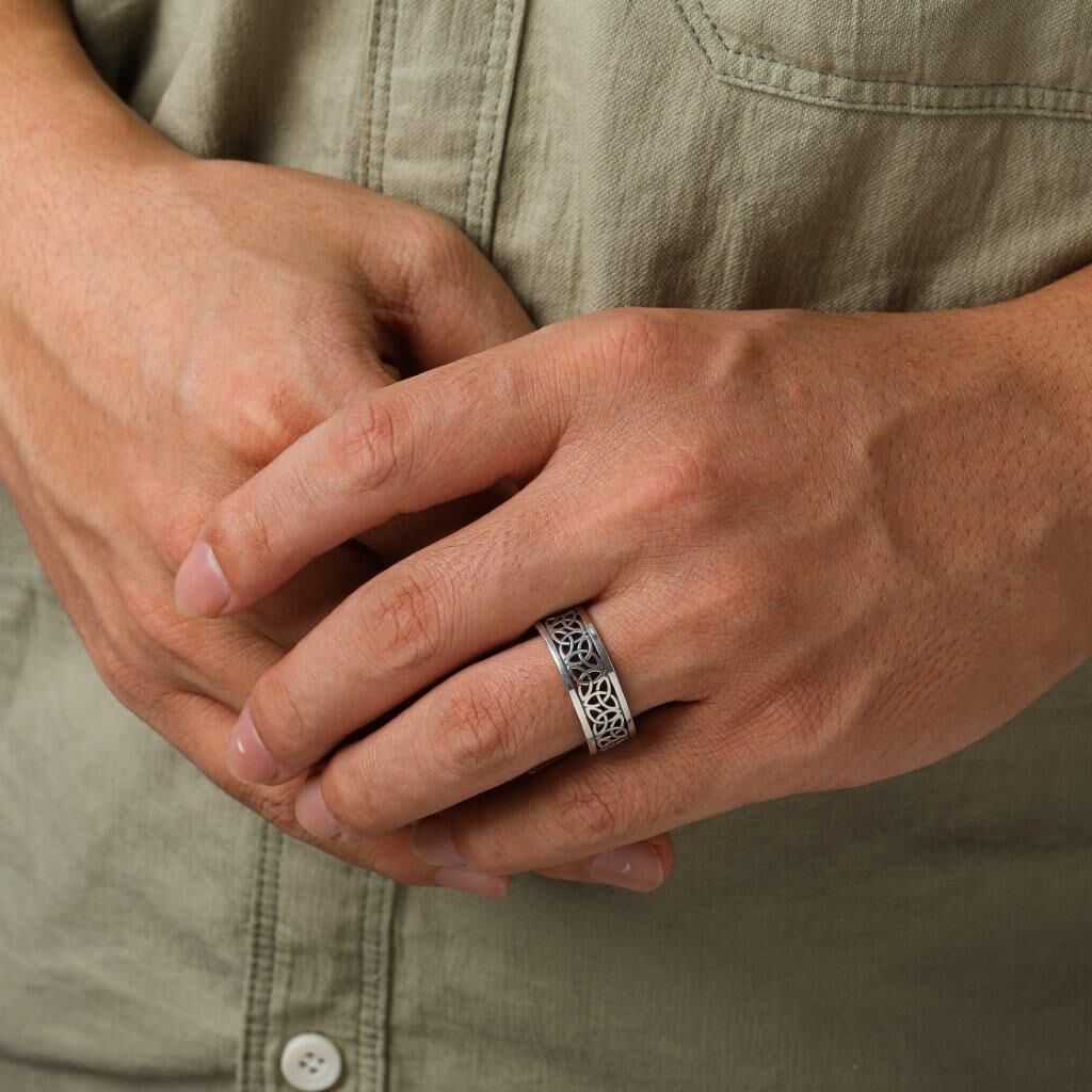 Trinity Knot Wide Celtic Band Ring 