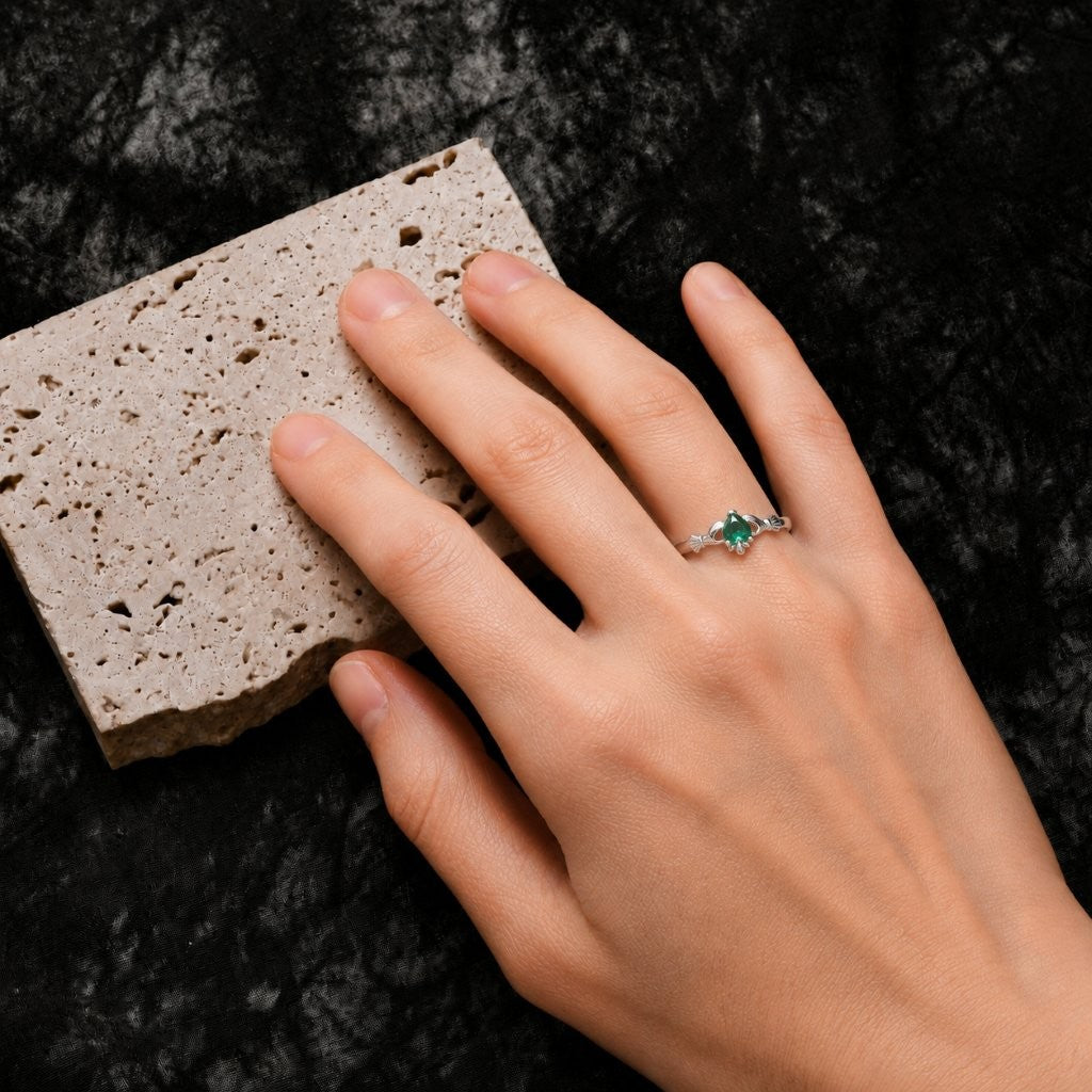 Claddagh Green Stone Ring