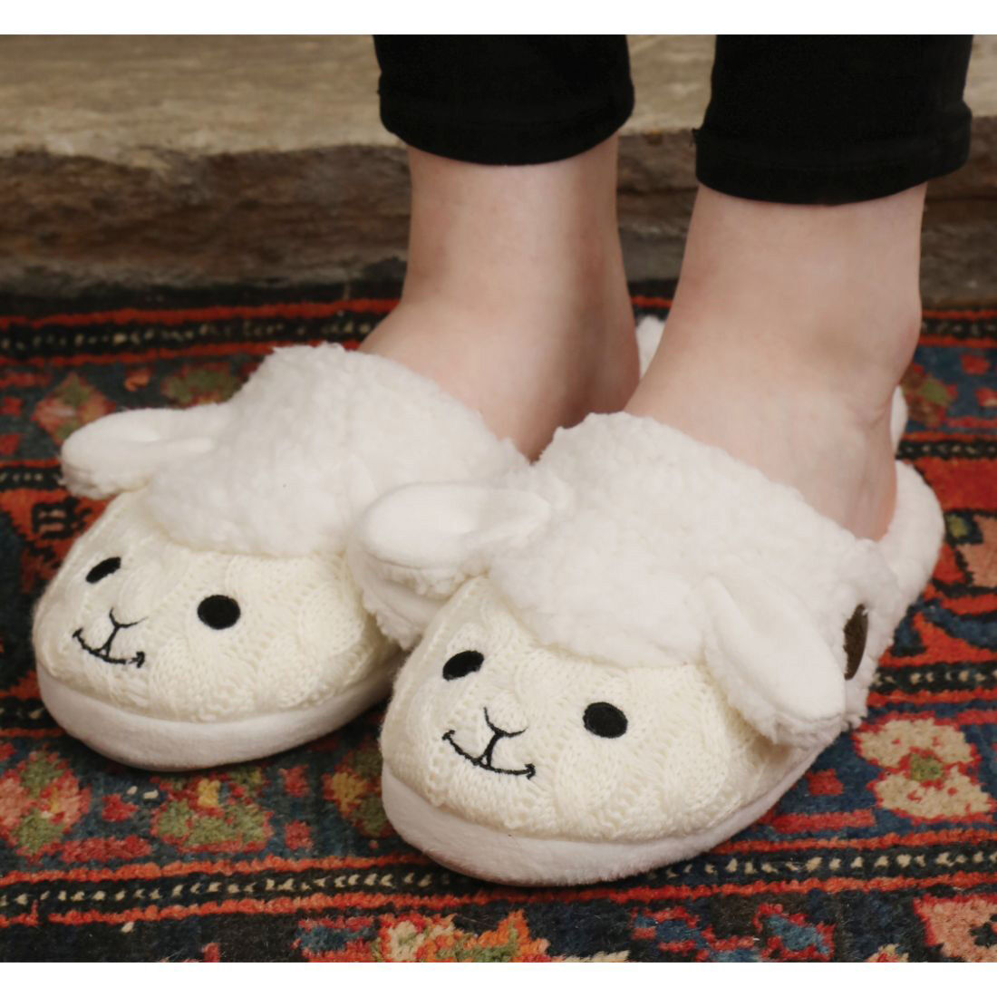 Aran Woollen Mills Fluffy Adult Slip On Slipper With Sheep Design 