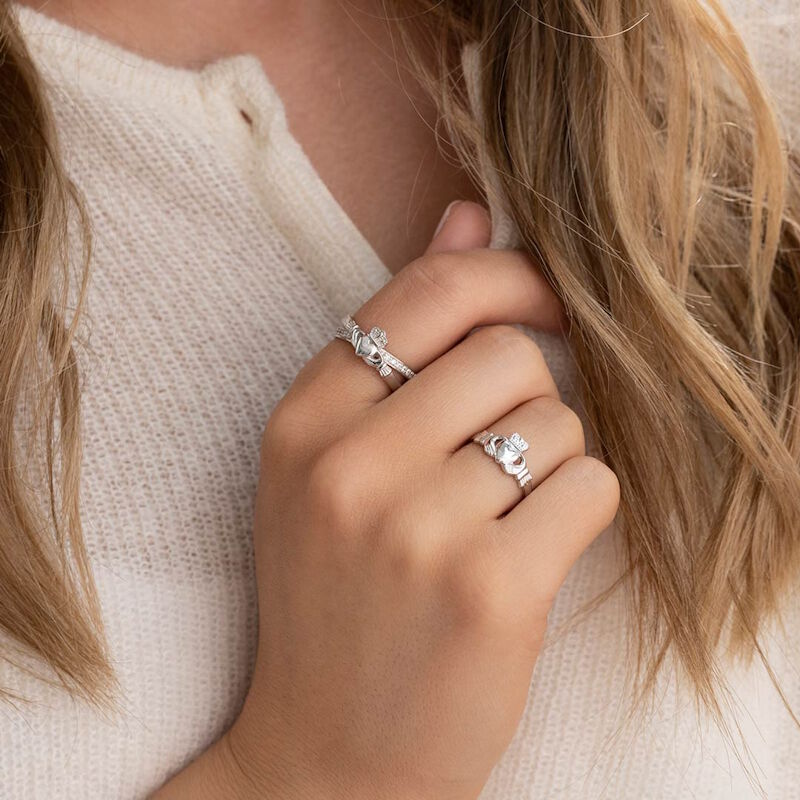 Light Sterling Silver Claddagh Ring 